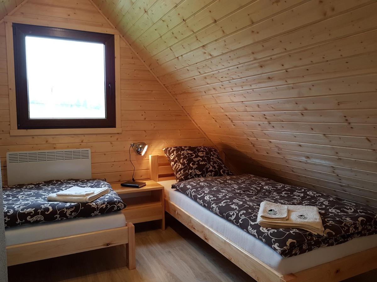 Domki Caloroczne Z Kominkiem - Skala I Glaz Szczytna Esterno foto